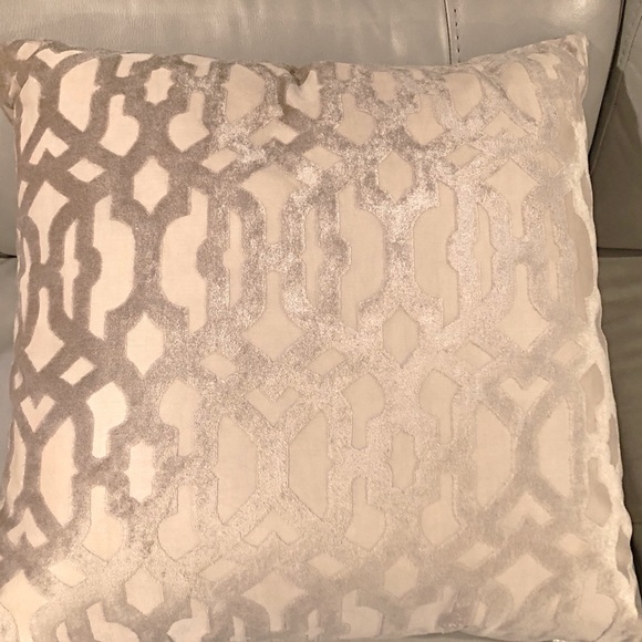 Z Gallerie Accents Z Gallerie Pillow Poshmark